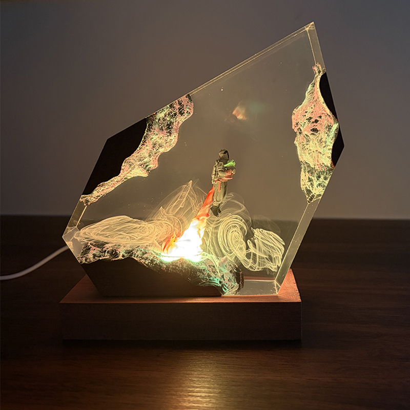 Фигурка-ночник в стиле научно- – обзор и цена Resin Art Light