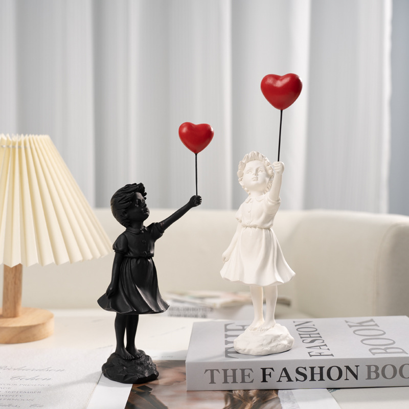Статуэтка Бэнкси, художественн – обзор и цена Resin Art Gift For Wedding